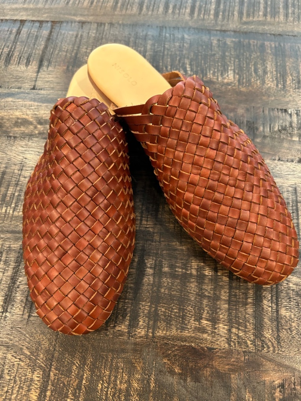 New Nisolo Woven Leather Flats Mule Shoe Slide 9.5 New Without box go-to